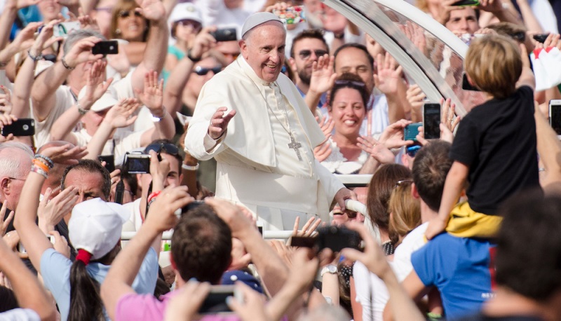 Angesichts der Fülle an Nachrichten, die regelmäßig an den Papst geschickt werden, verwundert es nicht, dass er diese nicht alle beantworten kann.   ( Foto: Shutterstock-Stefano Guidi)
