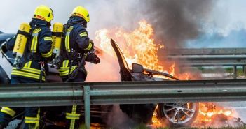 Effiziente Brandbekämpfung: Oertzen Hochdruck-Löschgeräte im (Foto: Hako GmbH)