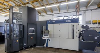Flexibel skalierbare WORK-S Palettensysteme für effiziente Werkstücklogistik und (Foto: lichtwerk .  christian plaum)