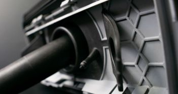 2K-Spritzguss von Speedpart ermöglicht multifunktionale Kunststoffbauteile ohne zusätzliche (Foto: Speedpart GmbH)