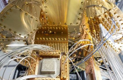 QSolid-Konsortium entwickelt deutschen Quantencomputer mit supraleitenden Qubits und (Foto: Forschungszentrum Jülich. Sascha Kreklau)