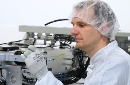 Patentierte Luftlagerpositionierung gewährleistet submikrometergenaues reibungsfreies und thermisch stabiles Arbeiten Patentierte Luftlagerpositionierung gewährleistet submikrometergenaues reibungsfreies und thermisch stabiles (Foto: JAT - Jenaer Antriebstechnik GmbH)