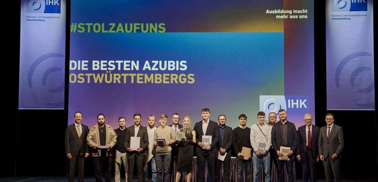 IHK Ostwürttemberg zeichnet duale Jahresspitzenleistungen im Congress Centrum (Foto: IHK Ostwürttemberg/Max Walter)