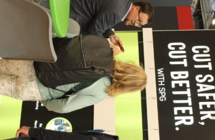 SPG präsentiert robuste Sicherheitsmesser mit nachhaltigem Industrie-Design und (Foto: Safety Products Holdings GmbH)