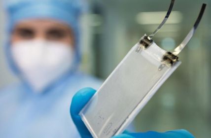 Neues Direktbeschichtungsverfahren revolutioniert leistungsstarke NiZn-Batterienproduktion als USV-Lösung in (Foto: Fraunhofer IZM. Volker Mai)