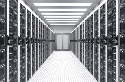 Infineon präsentiert zukunftsfähige 27-kW-Dreiphasen-PSU für KI-Infrastrukturen mit digitaler (Foto: Infineon)